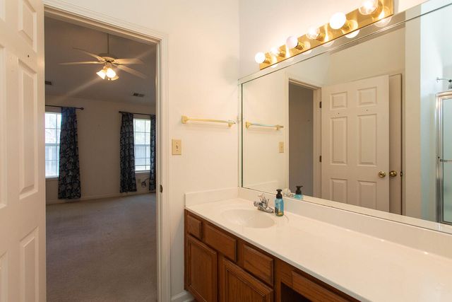 800 Burkewood Drive, Lexington, KY 40509