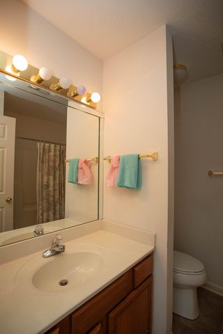 800 Burkewood Drive, Lexington, KY 40509