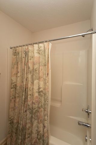 800 Burkewood Drive, Lexington, KY 40509