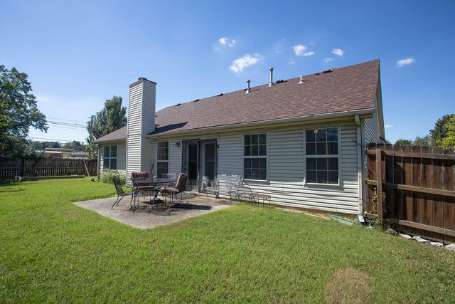 800 Burkewood Drive, Lexington, KY 40509