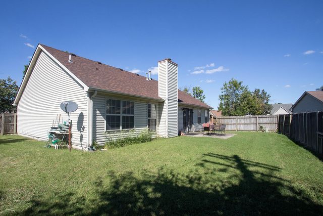 800 Burkewood Drive, Lexington, KY 40509