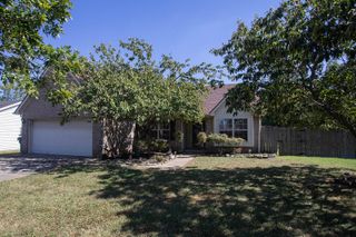 800 Burkewood Drive, Lexington, KY 40509