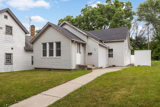305 Lawson Avenue E, Saint Paul, MN 55130
