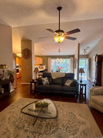 7 Inca Lane, Hot Springs Village, AR 71909