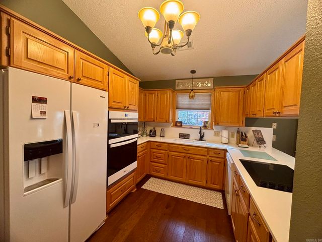 7 Inca Lane, Hot Springs Village, AR 71909