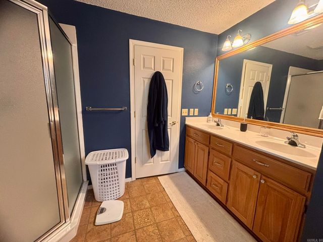 7 Inca Lane, Hot Springs Village, AR 71909