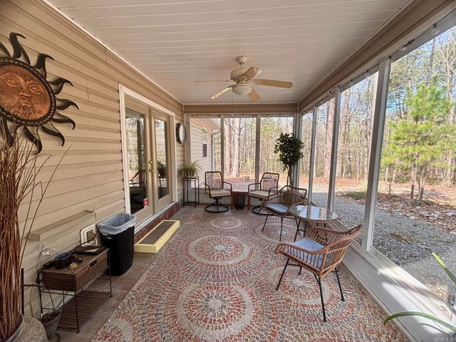 7 Inca Lane, Hot Springs Village, AR 71909