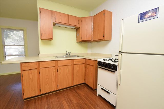 2801 Lafayette Ave B, Austin, TX 78722