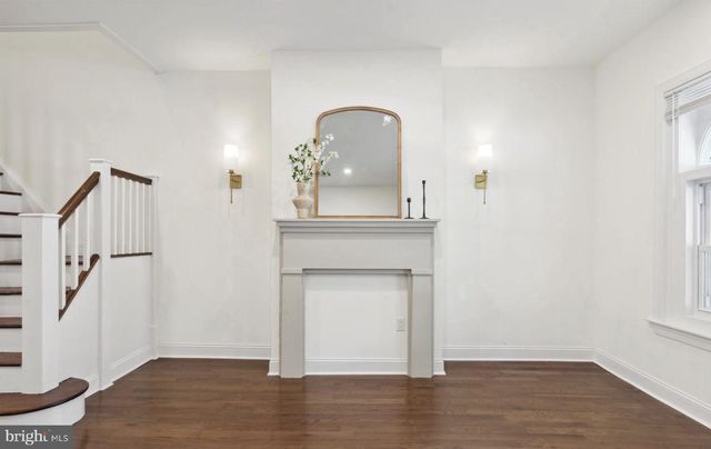 5516 CEDAR AVE, Philadelphia, PA 19143