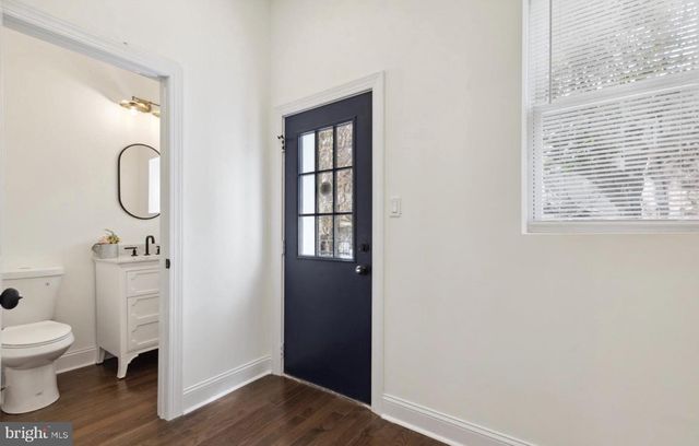 5516 CEDAR AVE, Philadelphia, PA 19143