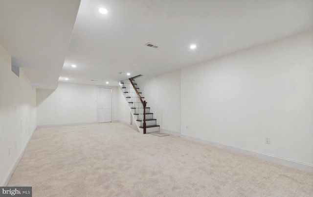5516 CEDAR AVE, Philadelphia, PA 19143