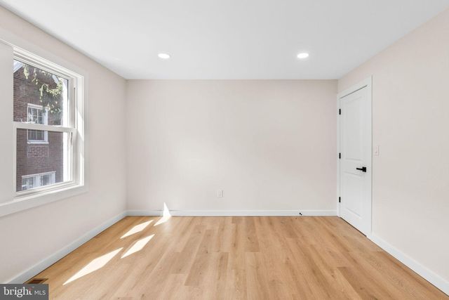 942 E DORSET ST, Philadelphia, PA 19150