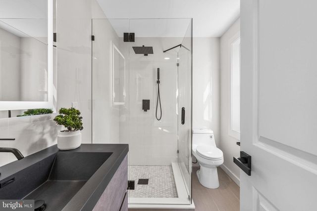 942 E DORSET ST, Philadelphia, PA 19150