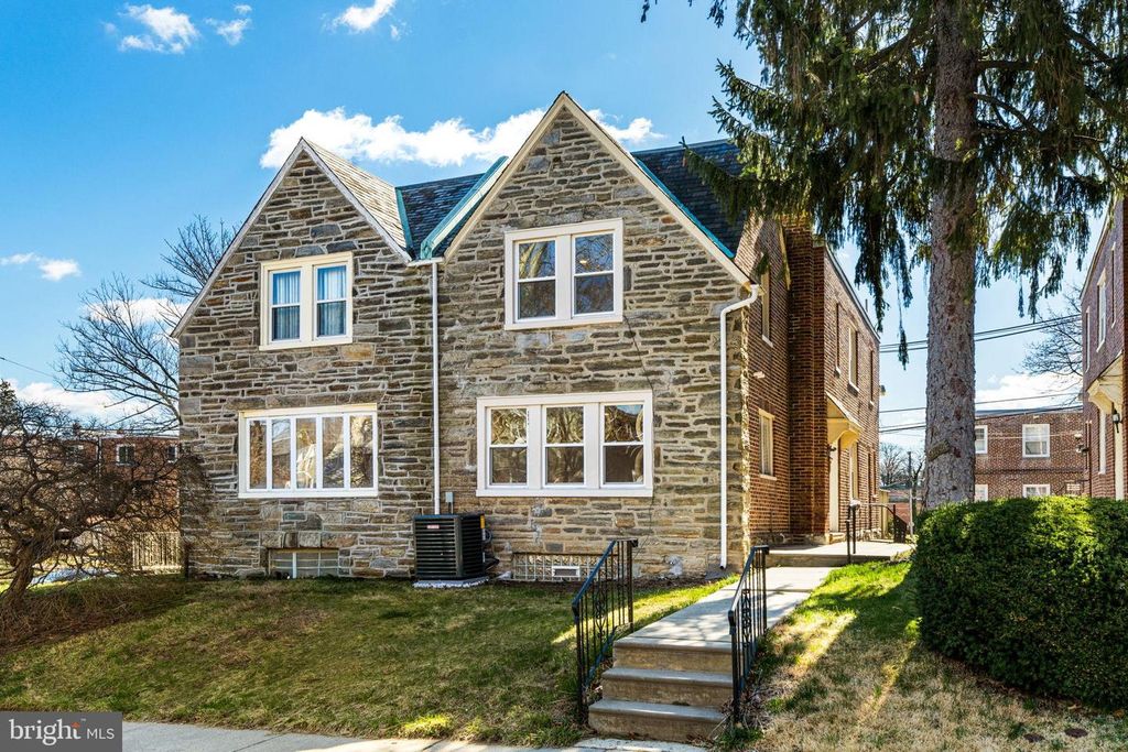 942 E DORSET ST, Philadelphia, PA 19150