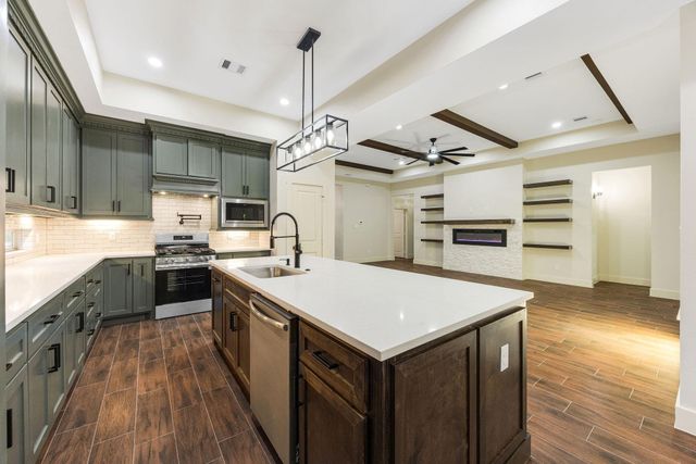 19991 Northfork Drive, Porter, TX 77365