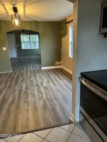 13203 DUNN CREEK Road, Jacksonville, FL 32218