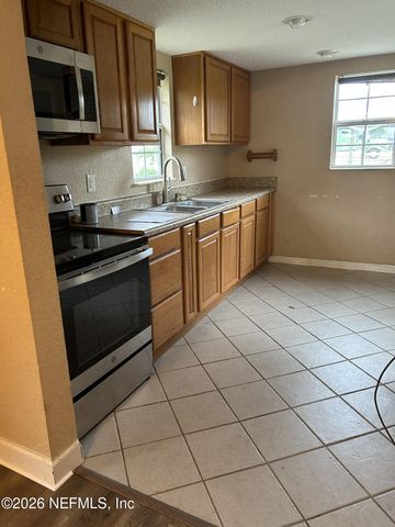 13203 DUNN CREEK Road, Jacksonville, FL 32218