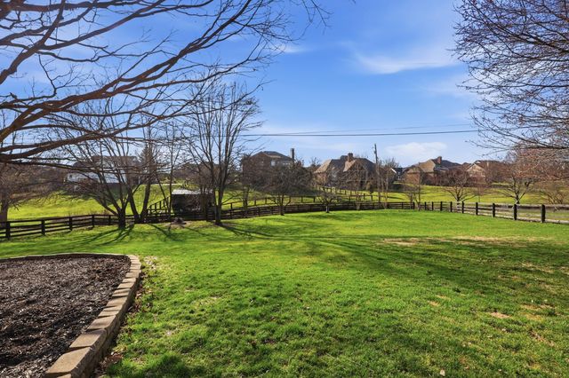 20 Stoney Brook Drive, Winchester, KY 40391