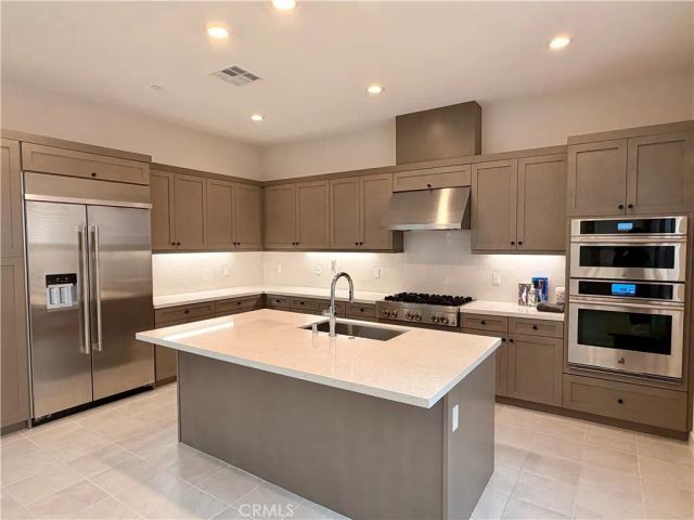 280 Brackens, Lake Forest, CA 92630