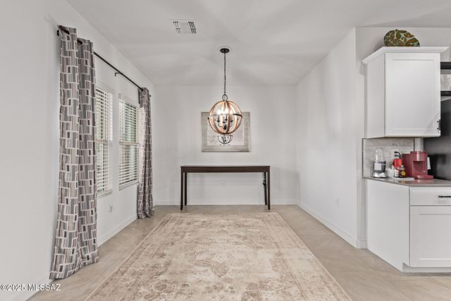 12767 E Joffroy Drive, Vail, AZ 85641