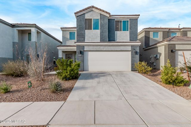12767 E Joffroy Drive, Vail, AZ 85641