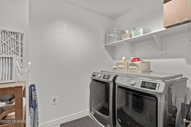 12767 E Joffroy Drive, Vail, AZ 85641