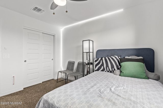 12767 E Joffroy Drive, Vail, AZ 85641