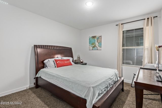 12767 E Joffroy Drive, Vail, AZ 85641