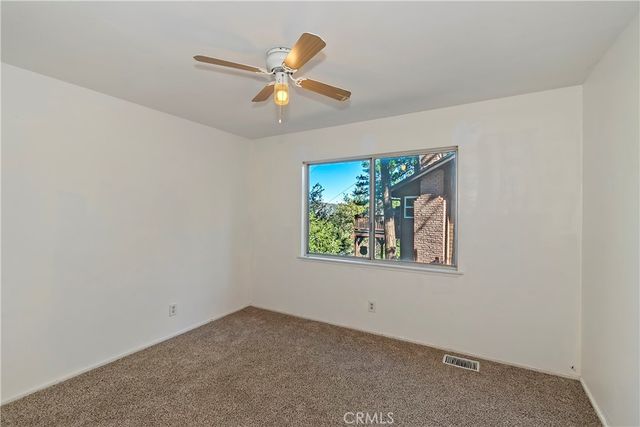 129 Zermat Unit 1 & 2, Crestline, CA 92325
