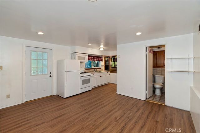 129 Zermat Unit 1 & 2, Crestline, CA 92325