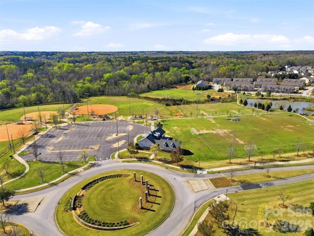 1092 Baldwin Drive, Lancaster, SC 29720