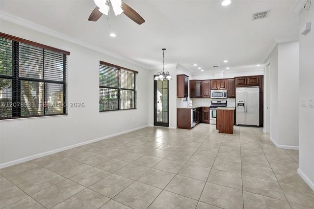 12430 NW 32nd Mnr, Sunrise, FL 33323