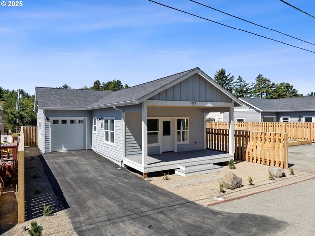 333 Se Oar Ave, Lincoln City, OR 97367