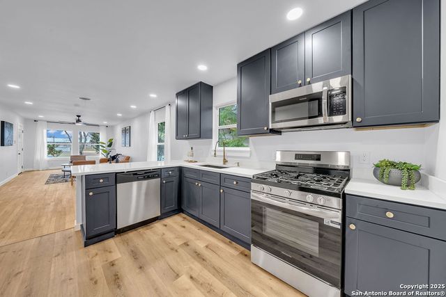 215 Cunningham Ave., San Antonio, TX 78215