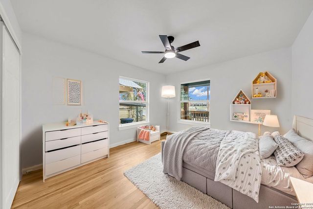 215 Cunningham Ave., San Antonio, TX 78215