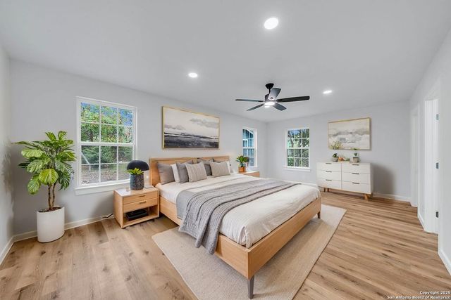 215 Cunningham Ave., San Antonio, TX 78215