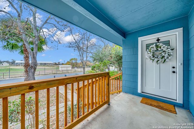 215 Cunningham Ave., San Antonio, TX 78215