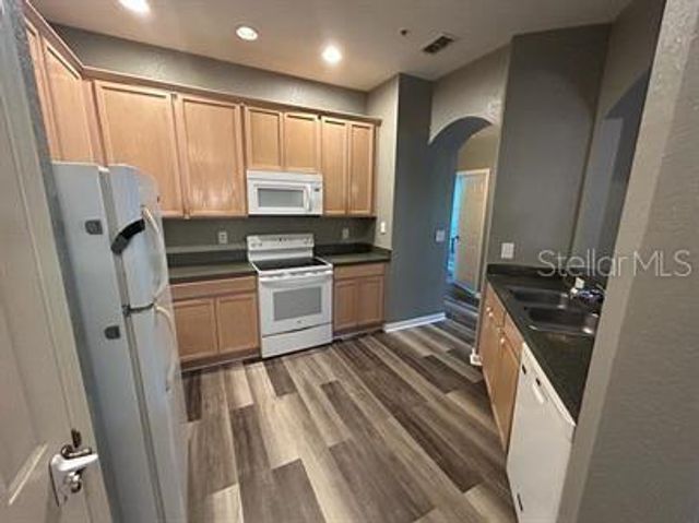 3331 WHITESTONE CIRCLE 203, Kissimmee, FL 34741