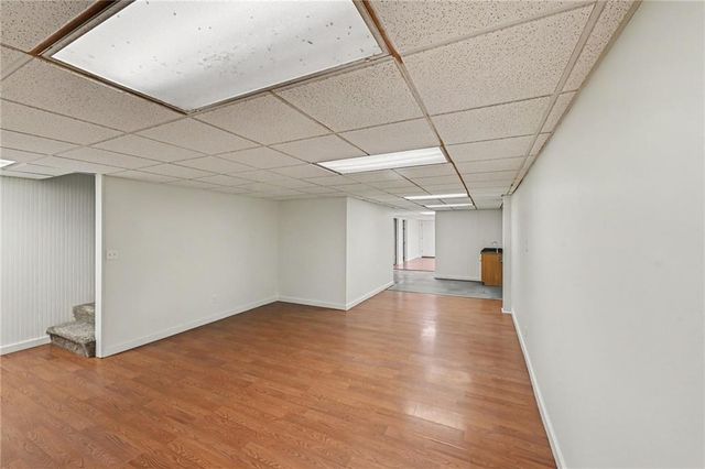 21051 Hemphill Road, Tonganoxie, KS 66086