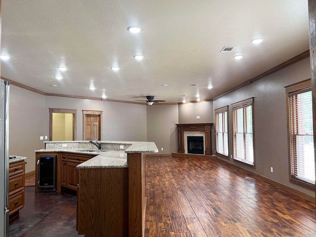 847 Woodland Hills Drive, Mountain View, AR 72560