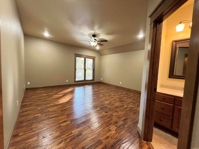 847 Woodland Hills Drive, Mountain View, AR 72560