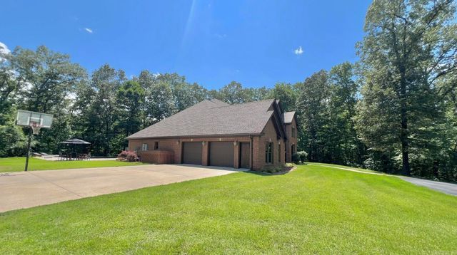 847 Woodland Hills Drive, Mountain View, AR 72560