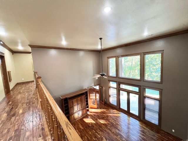 847 Woodland Hills Drive, Mountain View, AR 72560