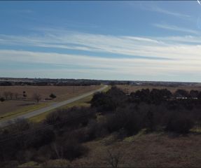 3765 FM 85, Ennis, TX 75119
