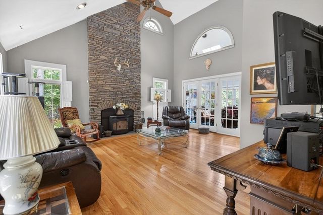 346 Judson St, Raynham, MA 02767
