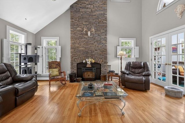 346 Judson St, Raynham, MA 02767