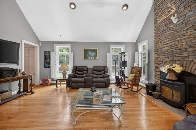 346 Judson St, Raynham, MA 02767