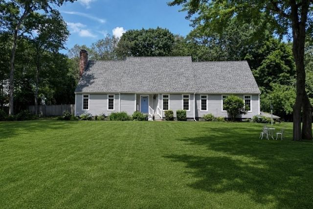 346 Judson St, Raynham, MA 02767