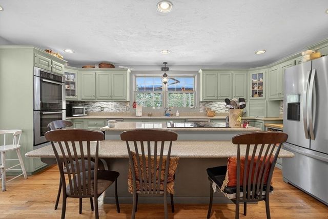 346 Judson St, Raynham, MA 02767