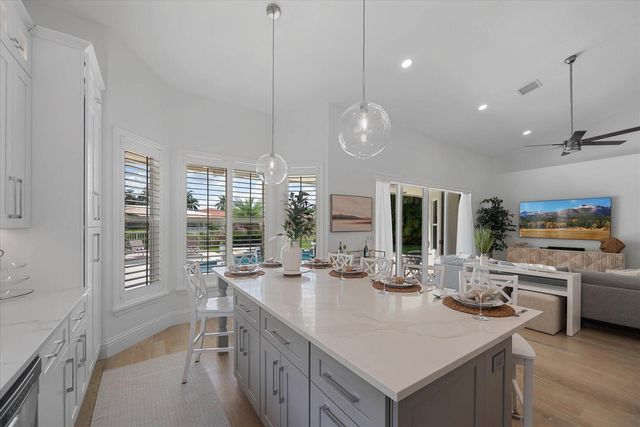 4145 Bahia Isle Circle, Wellington, FL 33449